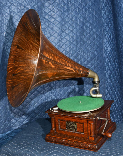 first record player invented